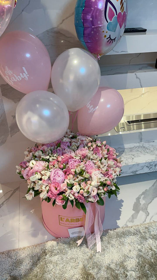 Mix flowers Box with balloons “Oslo”