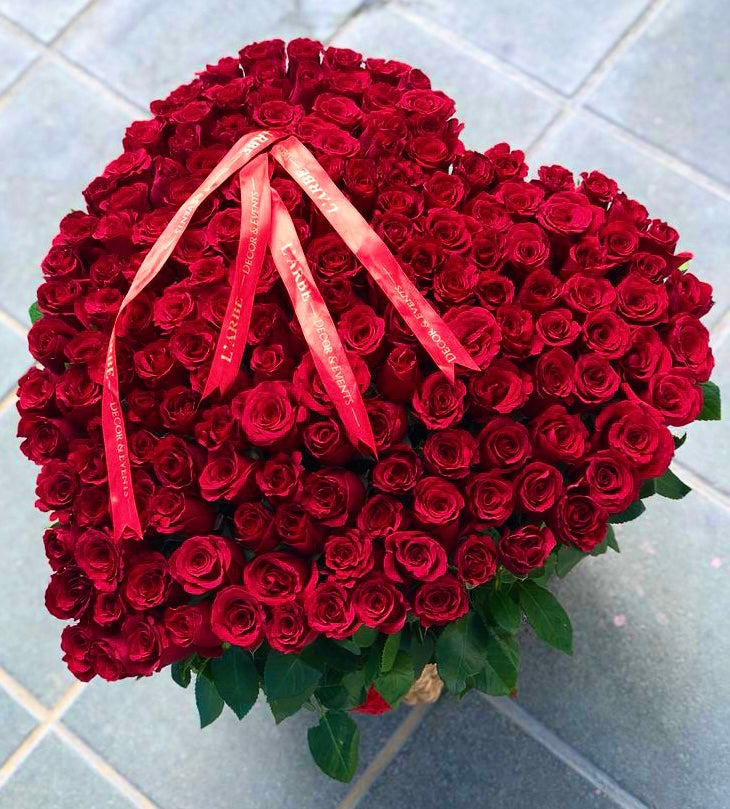 Mix flowers basket  “heart red”