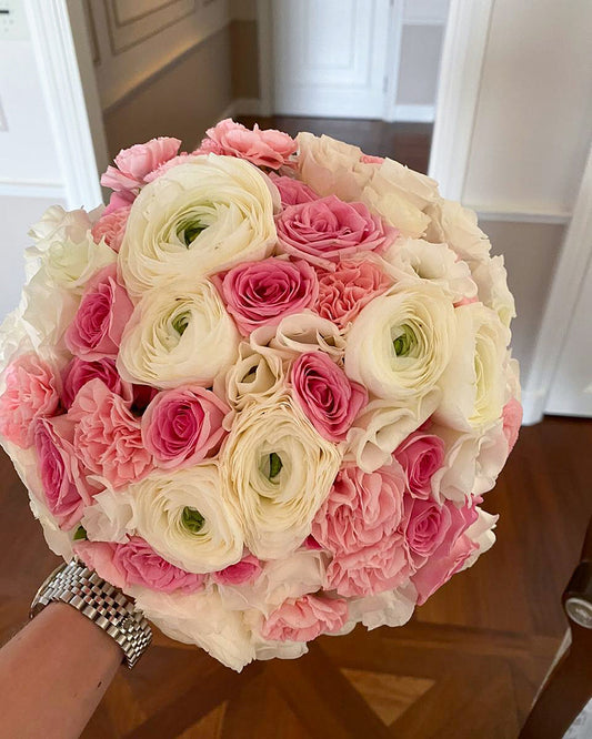 Bridal rananculus