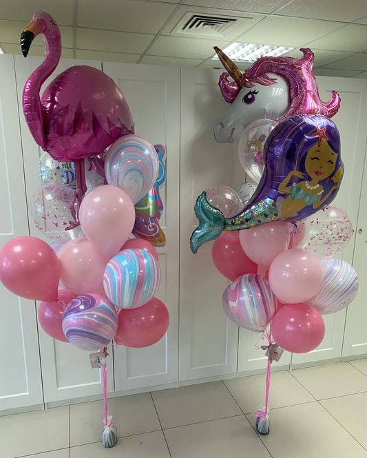 Girl balloons (0051)