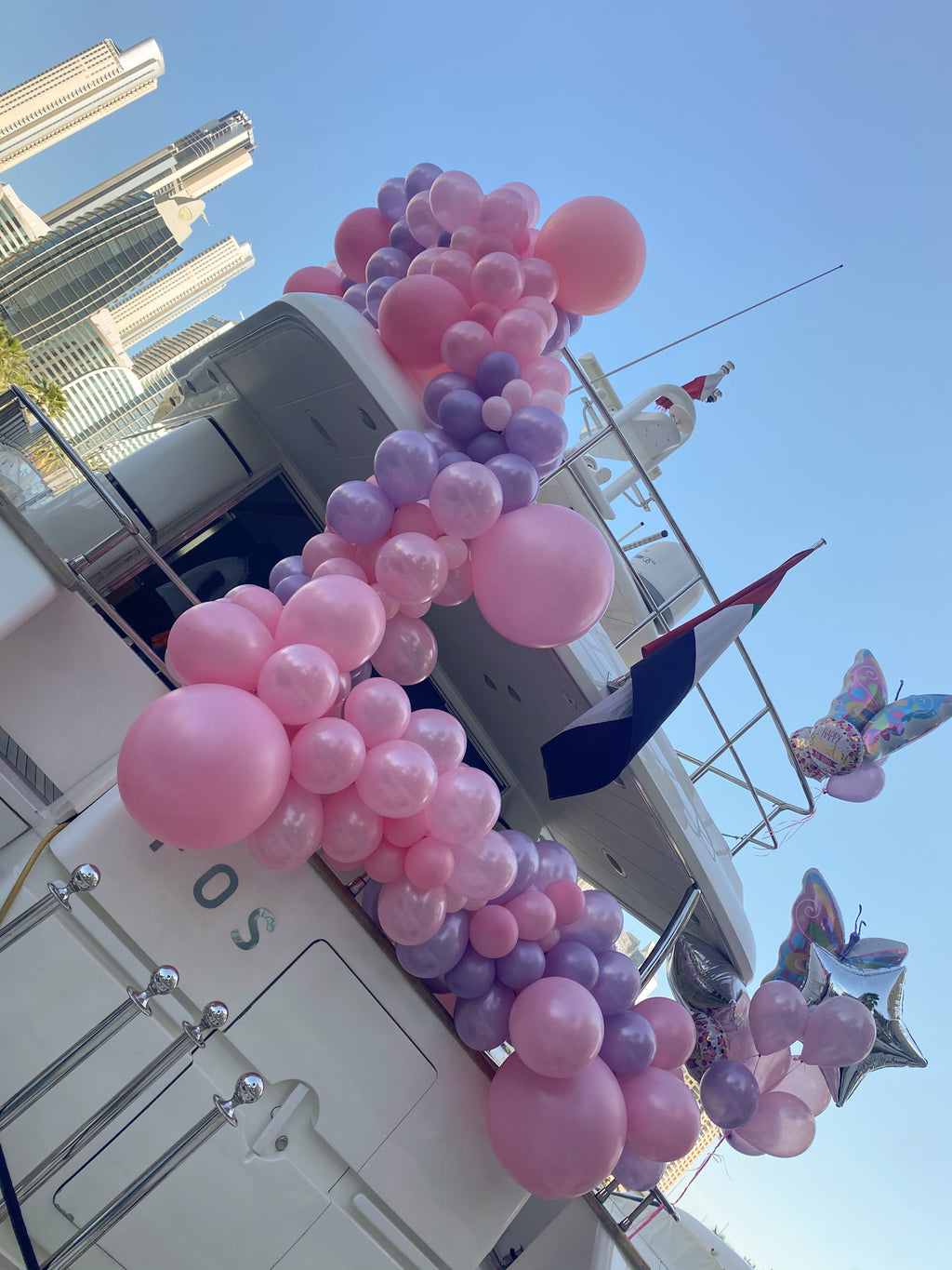 Light pink and purple yacht decoration