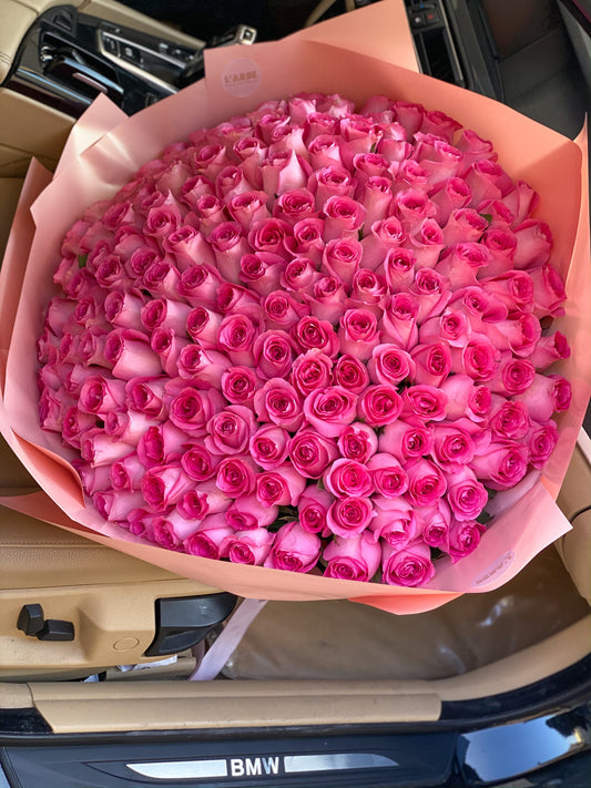 175  pink roses “Amazing”🤩