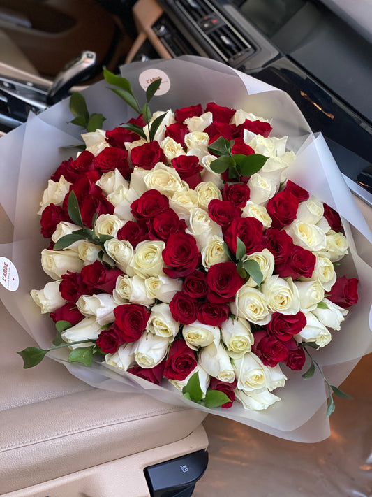 101 White&red roses