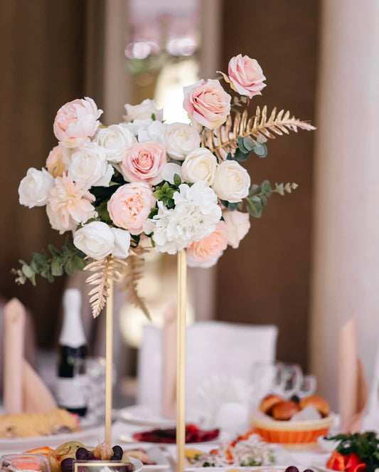 Centerpiece artificial flowers