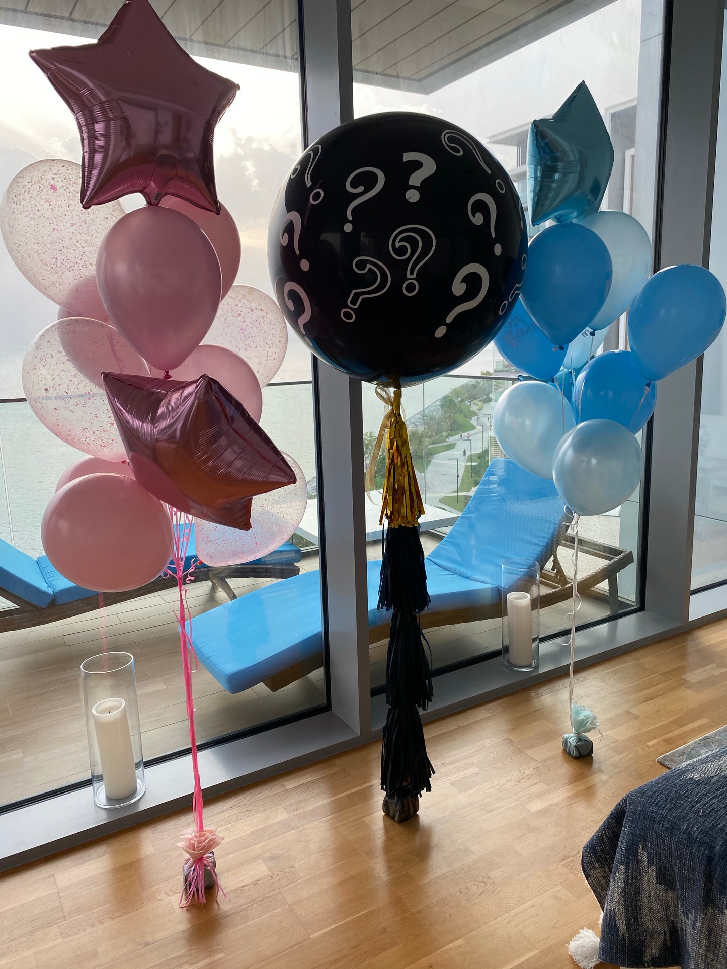 Gender reveal balloons